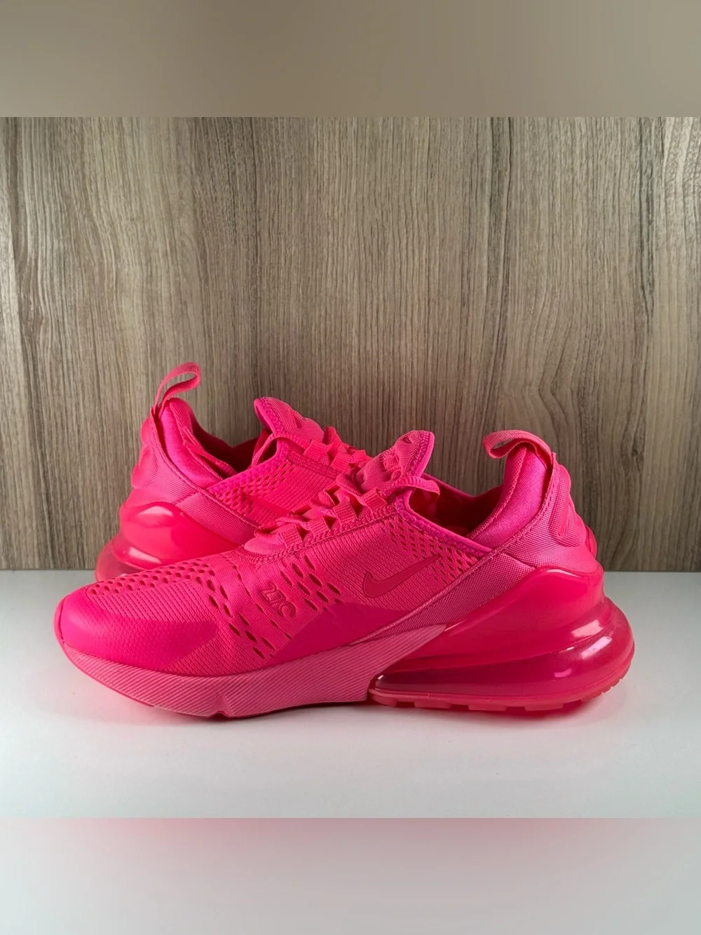 Nike Air Max 270 Bright Triple Pink Running Shoes FD0293-600 Women’s Size 8.5